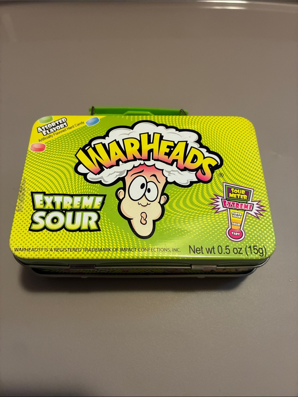WARHEADS  Sour Candy Tin - Bright Green